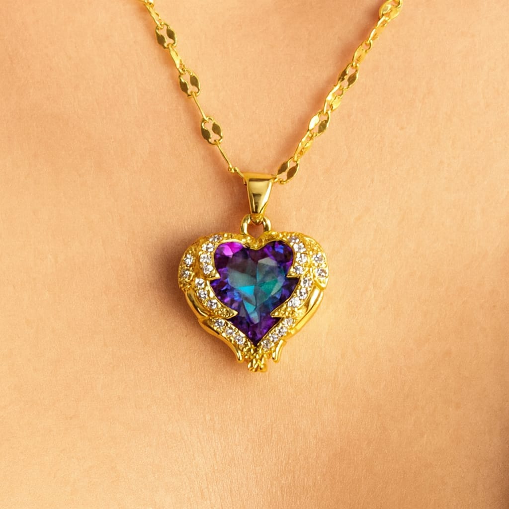 RADIANT MYSTIC HEART CRYSTAL NECKLACE